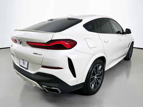 Used 2021 BMW X6 xDrive40i w/ M Sport Package AWD/4WD image 5