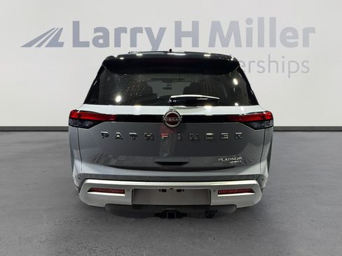 Certified 2024 Nissan Pathfinder Platinum image 4