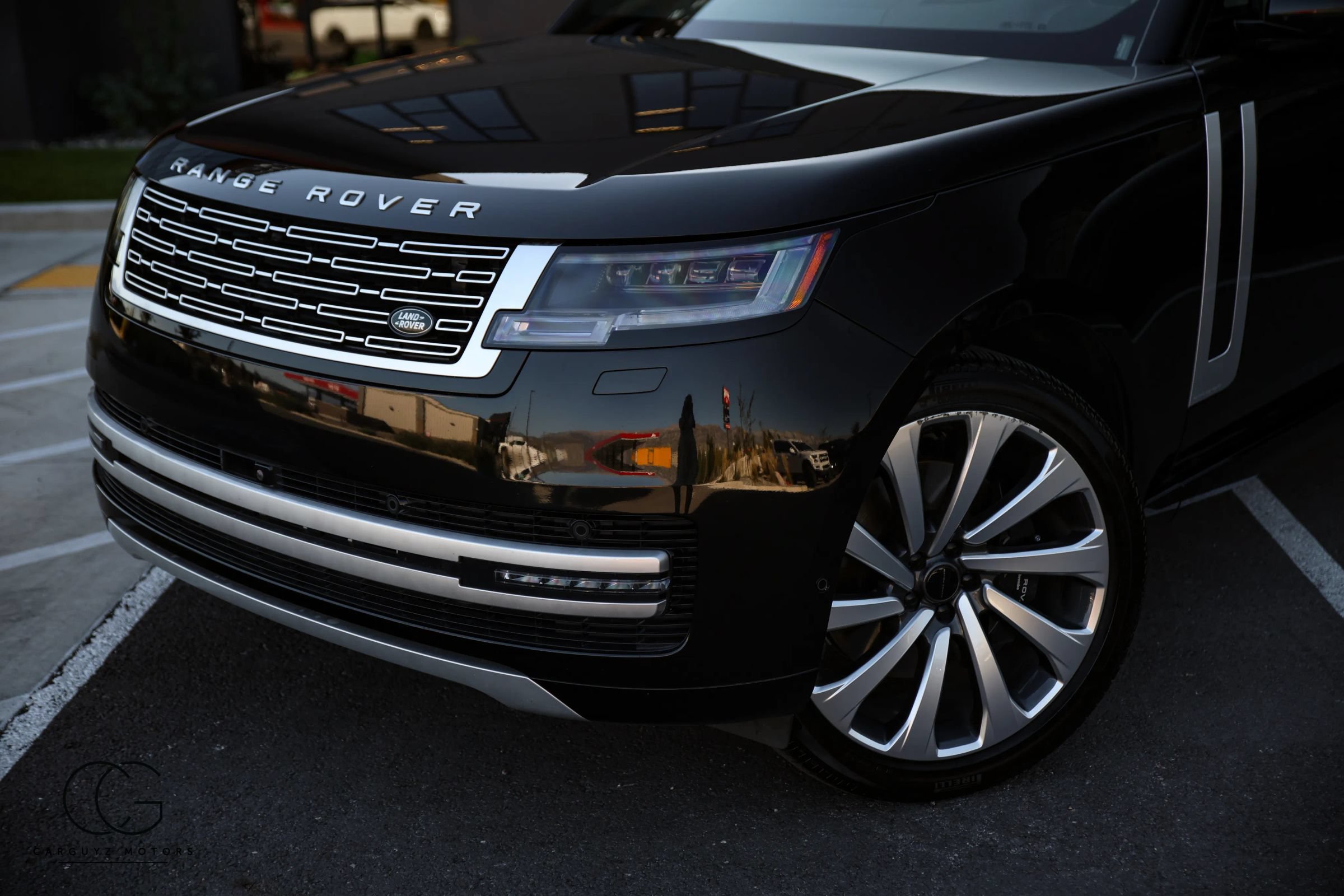 Used 2026 Land Rover Range Rover Autobiography AWD/4WD image 5