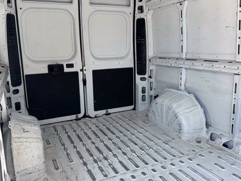 Used 2023 RAM ProMaster 2500 FWD image 16