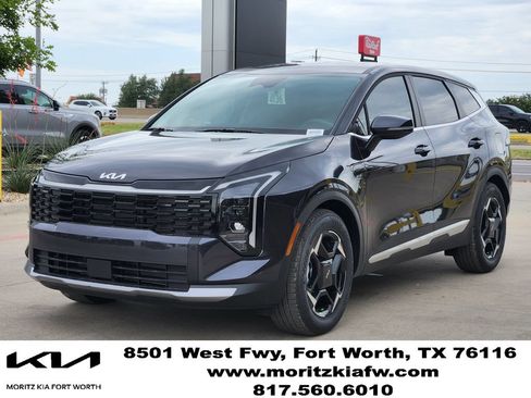 New 2026 Kia Sportage EX FWD image 2