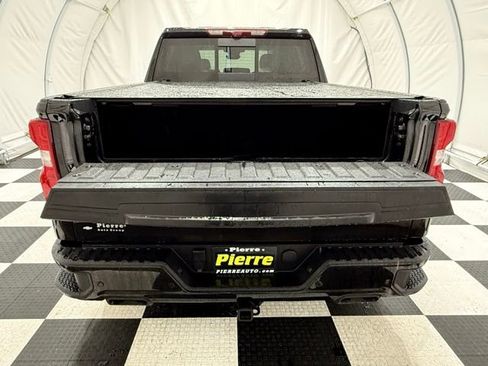 Used 2025 Chevrolet Silverado 1500 High Country w/ High Country Premium Package image 4