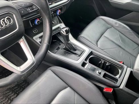 Used 2023 Audi Q3 2.0T Premium Plus w/ Premium Plus Package AWD/4WD image 14