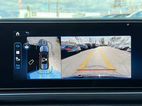 Used 2025 Mercedes-Benz GLS 450 4MATIC image 34