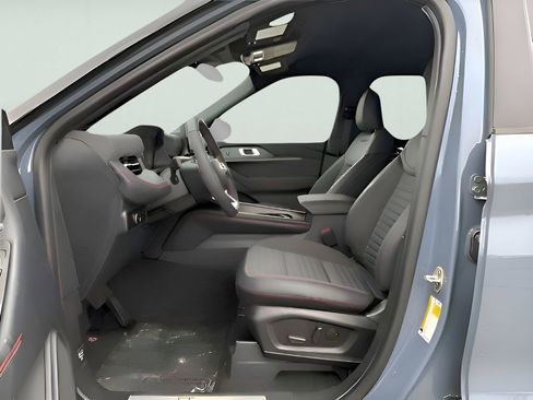 New 2026 Ford Explorer ST-Line image 13