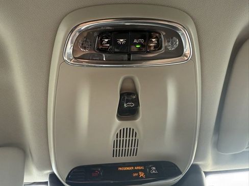 Used 2018 Volvo XC60 T5 Inscription w/ Convenience Package image 30