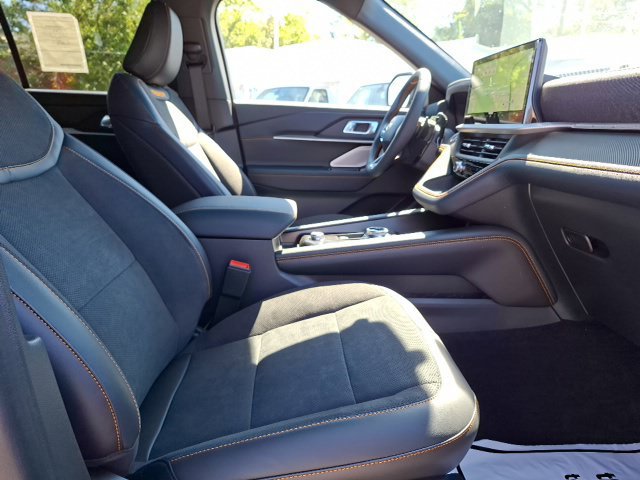New 2026 Ford Explorer Tremor w/ Tremor Ultimate Package AWD/4WD image 38