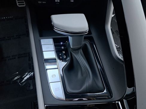 New 2026 Hyundai Elantra SEL Sport Premium FWD image 24