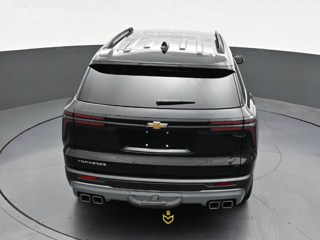 Used 2025 Chevrolet Traverse LT FWD image 20