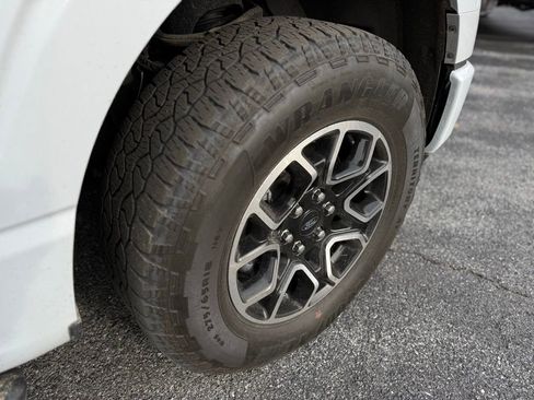 Used 2022 Ford F150 XLT w/ Equipment Group 302A High image 9