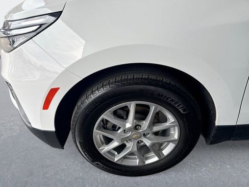 Used 2024 Chevrolet Equinox LT image 16