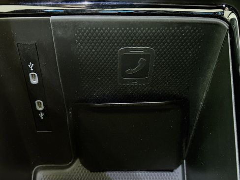 Used 2023 Volkswagen ID.4 Pro image 25