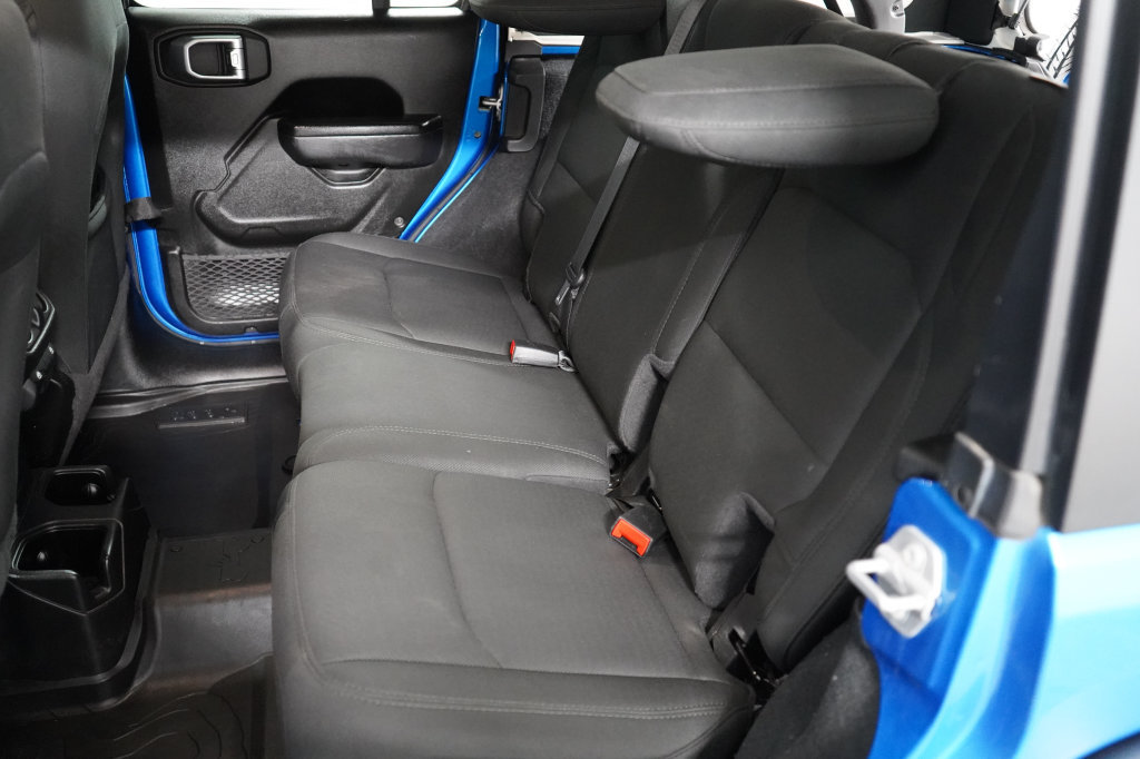 Used 2022 Jeep Wrangler Unlimited Sport AWD/4WD image 21