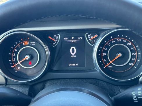 Used 2019 Jeep Wrangler Sport S image 15