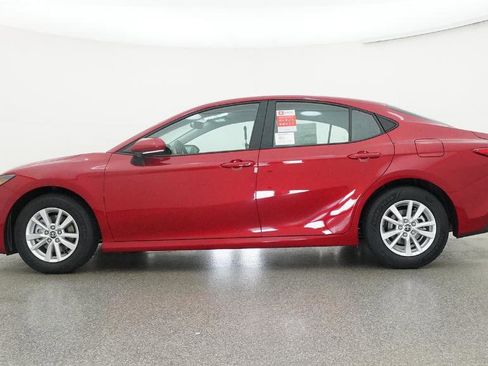 New 2026 Toyota Camry LE image 10