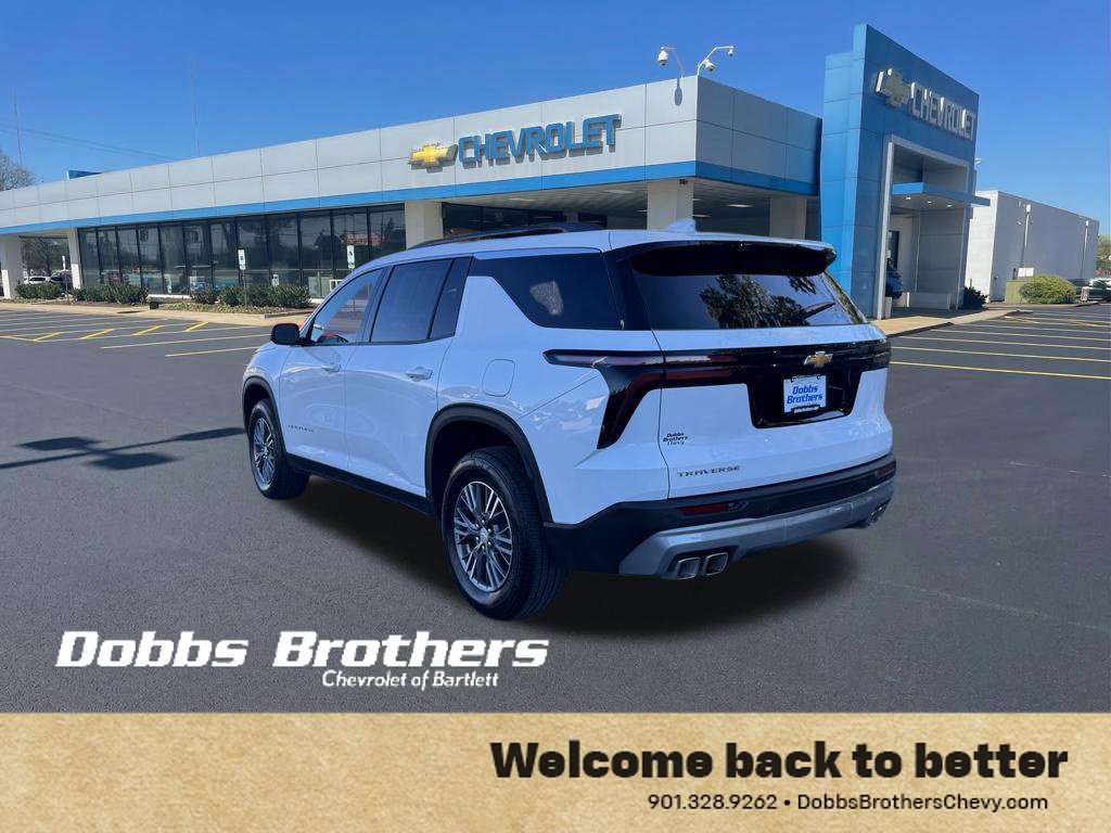 Used 2026 Chevrolet Traverse LT FWD image 6