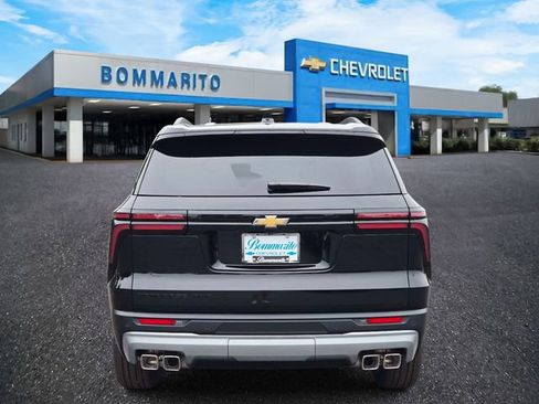 New 2026 Chevrolet Traverse LT w/ LPO, Floor Liner Package AWD/4WD image 4