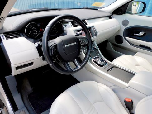 Used 2013 Land Rover Range Rover Evoque Pure Plus image 13