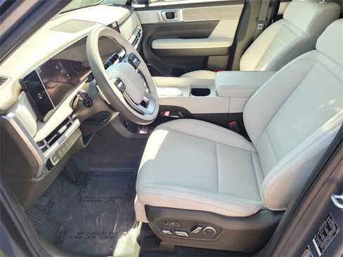 New 2025 Hyundai Santa Fe Calligraphy image 8