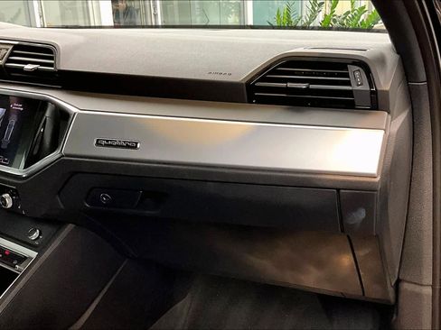 Used 2020 Audi Q3 2.0T Premium w/ Convenience Package image 19