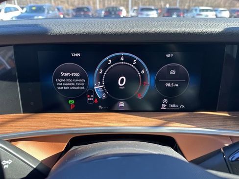 New 2026 Volkswagen Tiguan SEL R-Line image 19