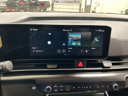 New 2026 Kia Carnival image 17