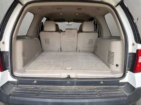 Used 2010 Ford Expedition XLT AWD/4WD image 20