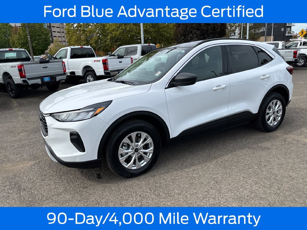 Certified 2024 Ford Escape Active w/ Tech Pack #1 AWD/4WD image 3