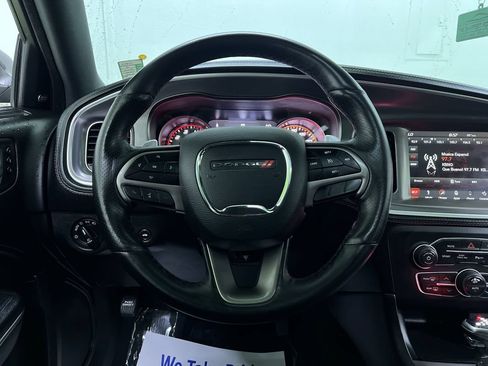 Used 2019 Dodge Charger SXT w/ Plus Group AWD/4WD image 19