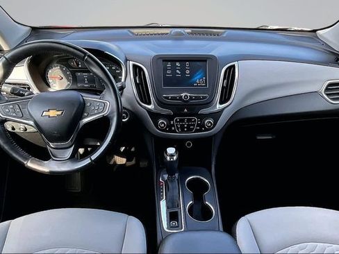 Used 2018 Chevrolet Equinox LT FWD image 7