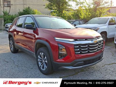 New 2026 Chevrolet Equinox LT w/ Convenience Package II image 2