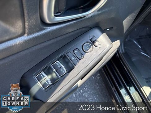 Used 2023 Honda Civic Sport image 14