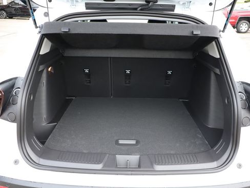 New 2026 Chevrolet Trax LT w/ Driver Confidence Package image 31