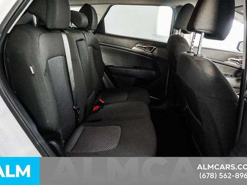 Used 2025 Kia Sportage LX FWD image 20