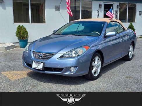 Used 2004 Toyota Solara SE FWD image 1
