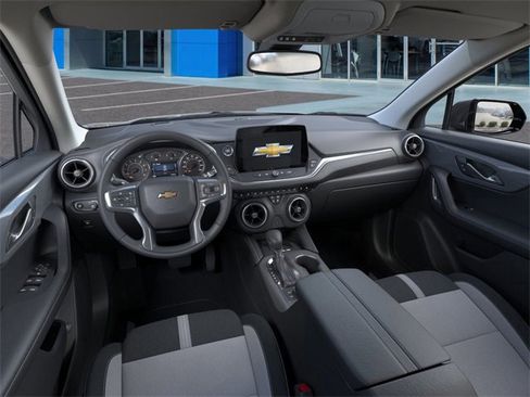 New 2026 Chevrolet Blazer LT image 15
