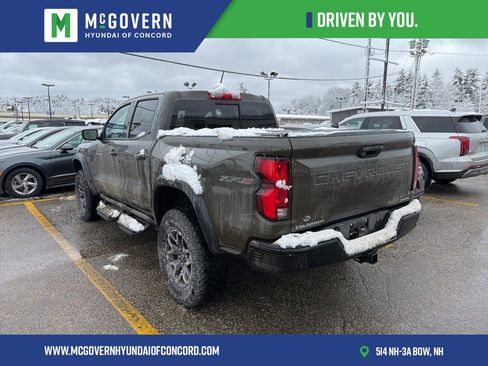 Used 2024 Chevrolet Colorado ZR2 w/ ZR2 Convenience Package III image 2