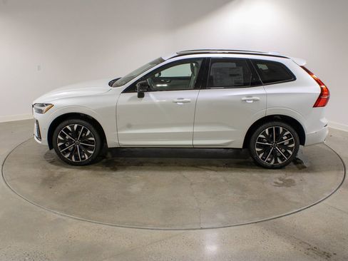 New 2026 Volvo XC60 B5 Ultra w/ Protection Package Premier image 2