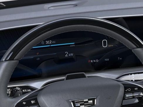 New 2027 Cadillac Vistiq Premium Luxury w/ LPO, Floor Liner Package AWD/4WD image 18