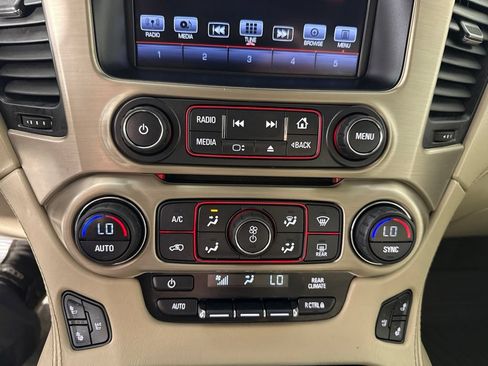 Used 2016 GMC Yukon XL Denali w/ Open Road Package AWD/4WD image 22