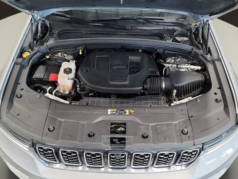 Used 2022 Jeep Grand Cherokee Summit w/ Adv Protech Group IV image 32