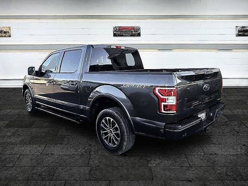 Used 2018 Ford F150 XLT w/ Equipment Group 302A Luxury RWD image 3