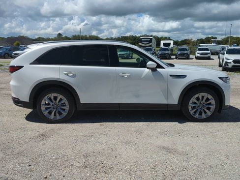 Used 2026 MAZDA CX-90 3.3 Turbo w/ Preferred Package AWD/4WD image 4