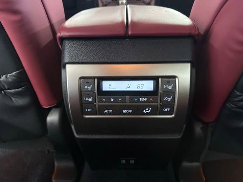 Used 2021 Lexus GX 460 Premium w/ Premium Package image 17