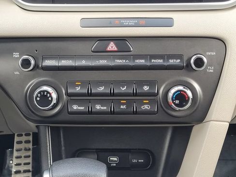 Used 2020 Kia Sportage S FWD image 24