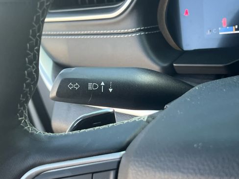 Used 2022 Jeep Grand Cherokee Limited image 23