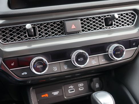 Used 2023 Acura Integra A-Spec image 29