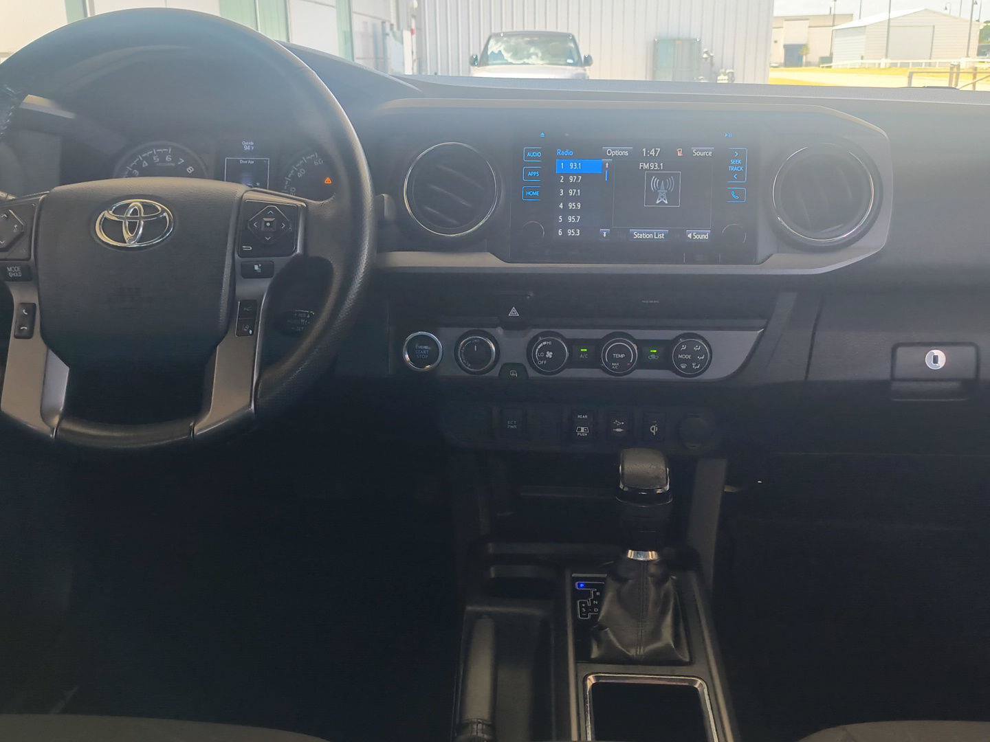 Used 2019 Toyota Tacoma TRD Off-Road AWD/4WD image 43