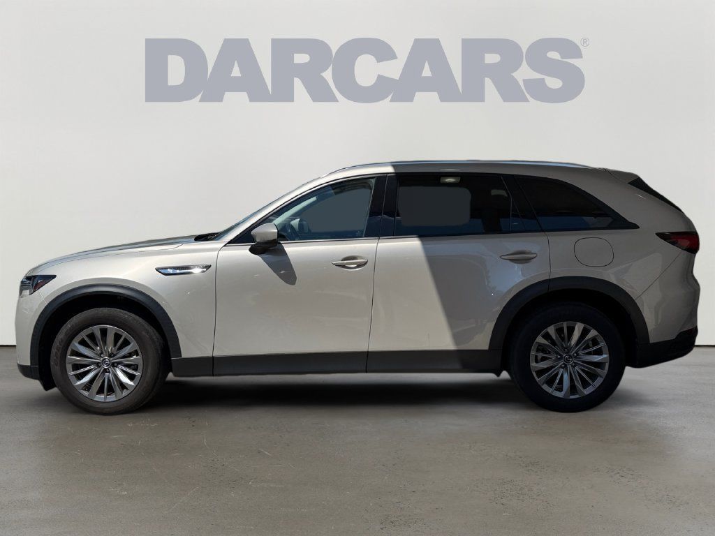 Used 2024 MAZDA CX-90 Plug-In Hybrid w/ Preferred AWD/4WD image 4
