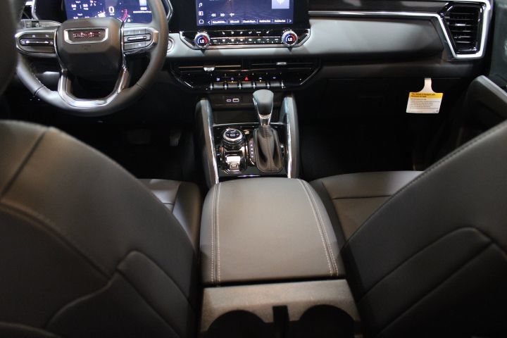 New 2026 GMC Canyon Elevation w/ Convenience Package AWD/4WD image 31
